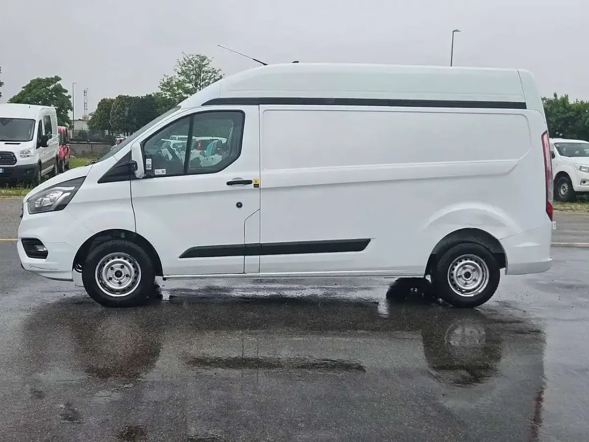 Usata Ford Transit Custom Trend 131 CV (96 kW) 2021 Bianco Furgone