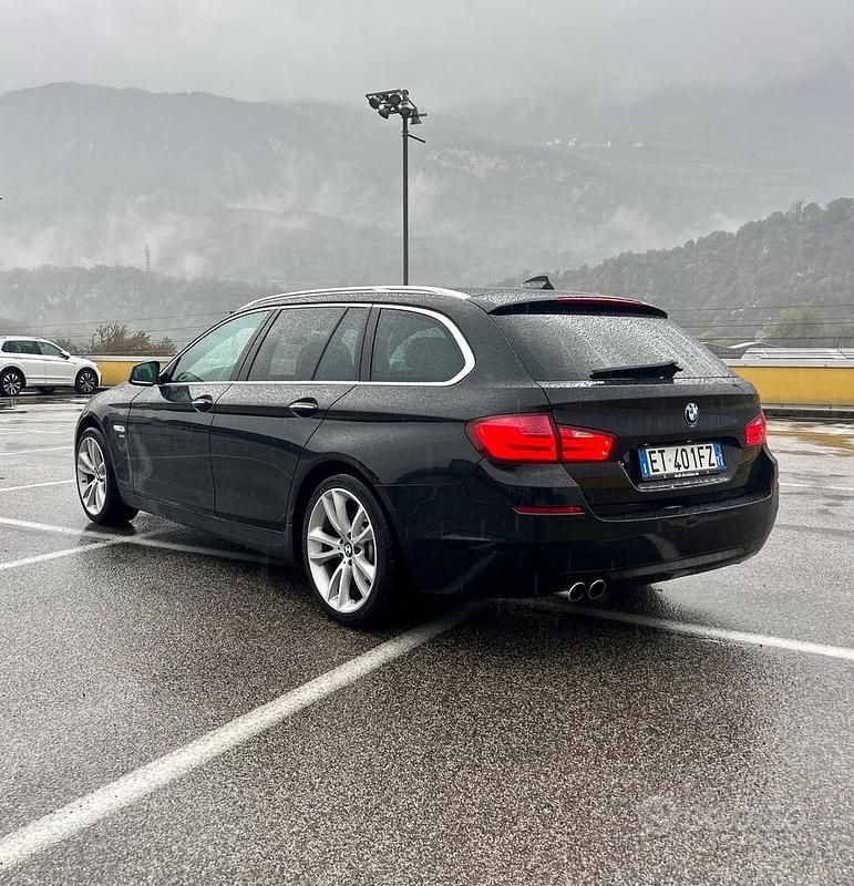 Usata BMW 525 M Sport 218 CV (160 kW) 2012 Nero Station wagon