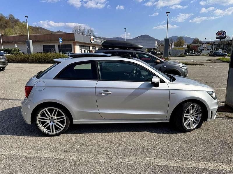 Usata Audi A1 S-Line 122 CV (89 kW) 2011 Argento Utilitaria