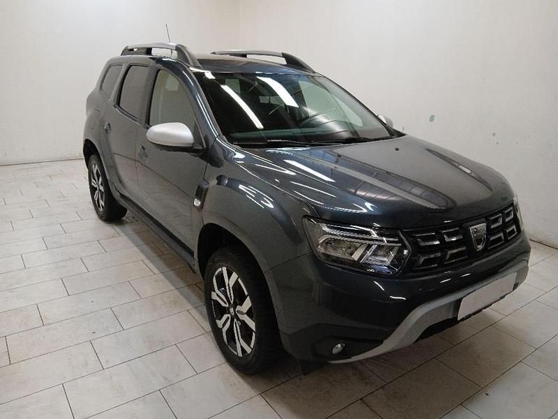 Usata Dacia Duster Prestige 101 CV (74 kW) 2022 Grigio SUV