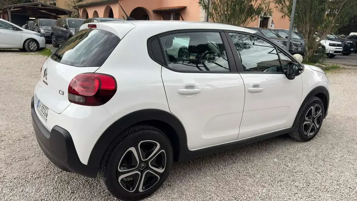 Usata Citroën C3 102 CV (75 kW) 2024 Bianco Utilitaria