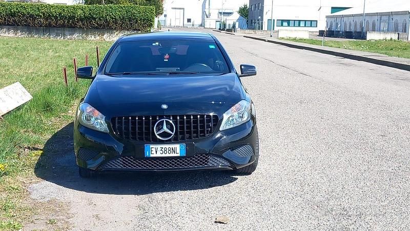 Usata Mercedes A180 2014 Nero Berlina