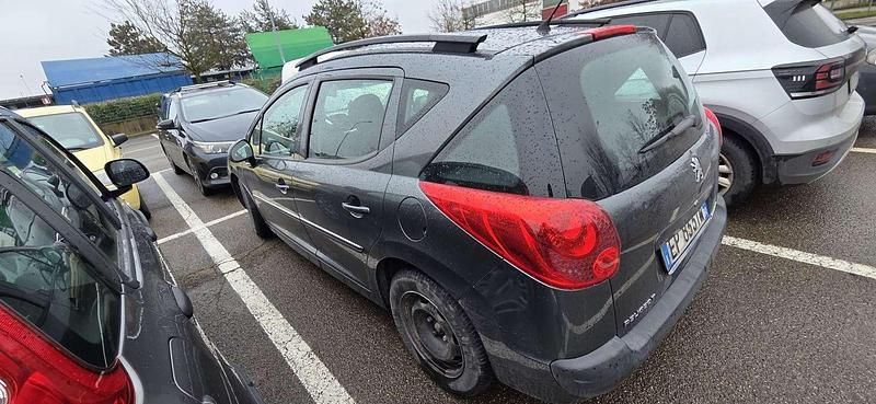 Usata Peugeot 207 Access 73 CV (53 kW) 2012 Station wagon