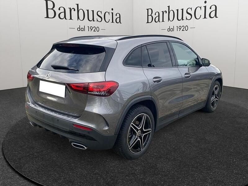 Usata Mercedes GLA200 Premium 150 CV (110 kW) 2021 Grigio SUV
