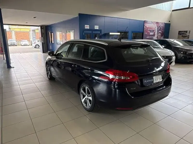 Usata Peugeot 308 Allure 131 CV (96 kW) 2019 Grigio Station wagon