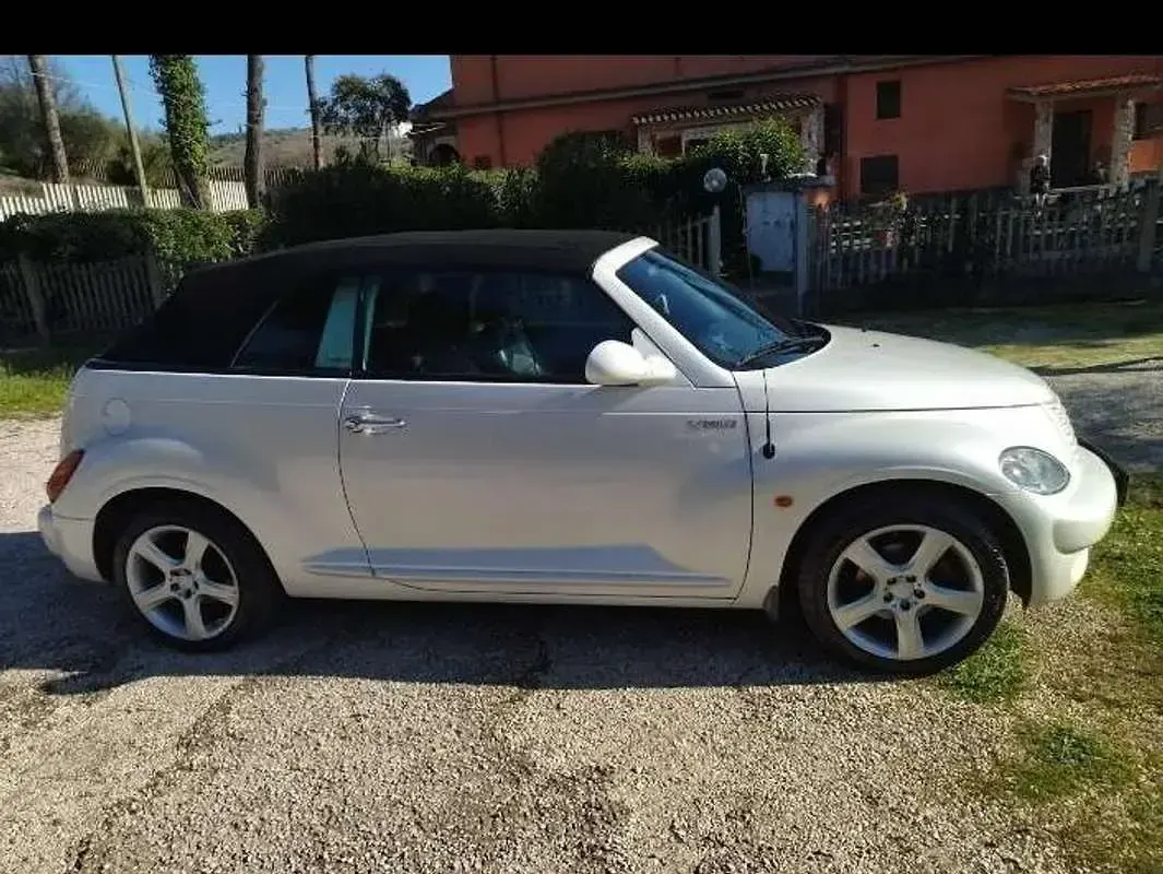 Usata Chrysler PT Cruiser 223 CV (164 kW) 2005 Bianco Cabrio