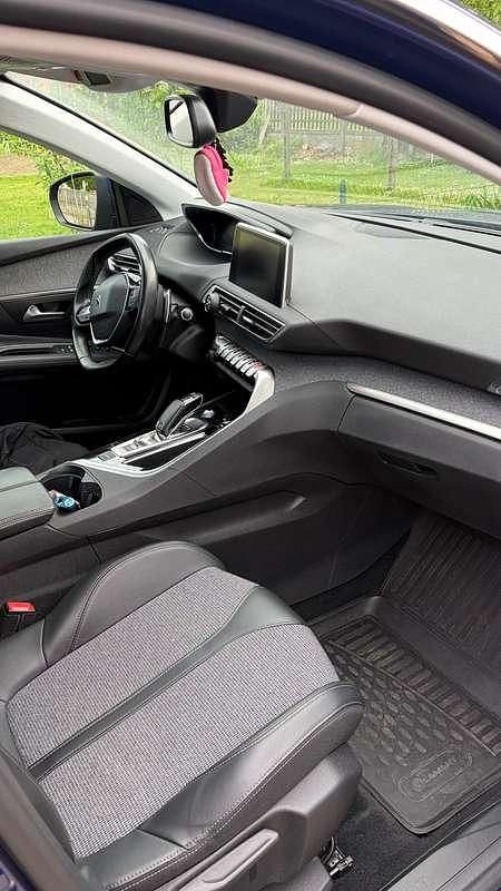 Usata Peugeot 3008 Allure 131 CV (96 kW) 2019 Blu/azzurro SUV