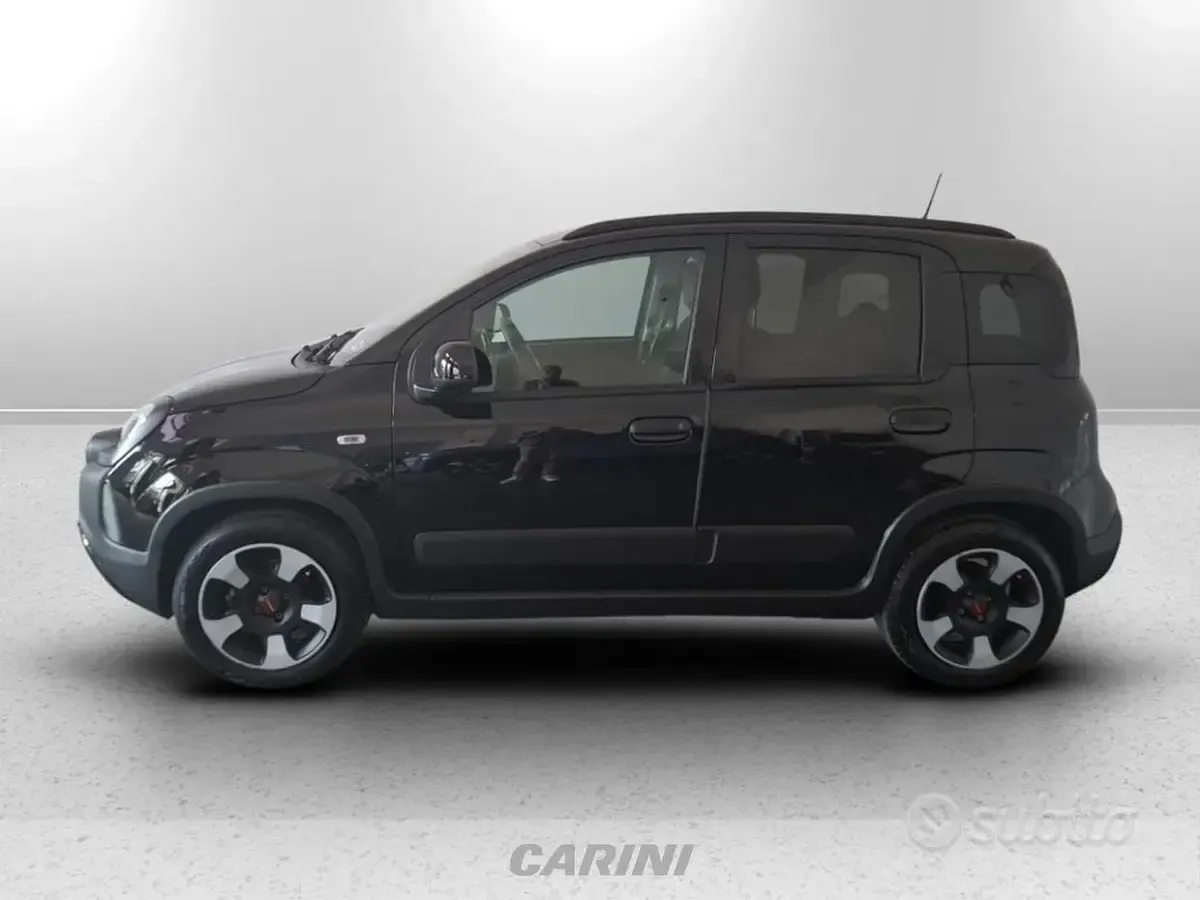 Usata Fiat Panda Cross Cross 69 CV (50 kW) 2024 Nero Utilitaria