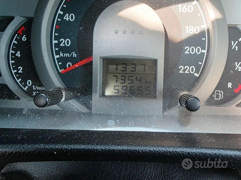 Usata VW Fox 54 CV (39 kW) 2006 Rosso Utilitaria