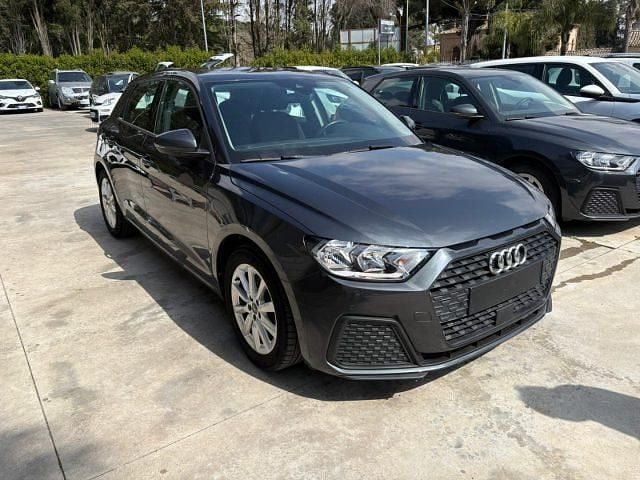 Usata Audi A1 2021 Grigio scuro SUV