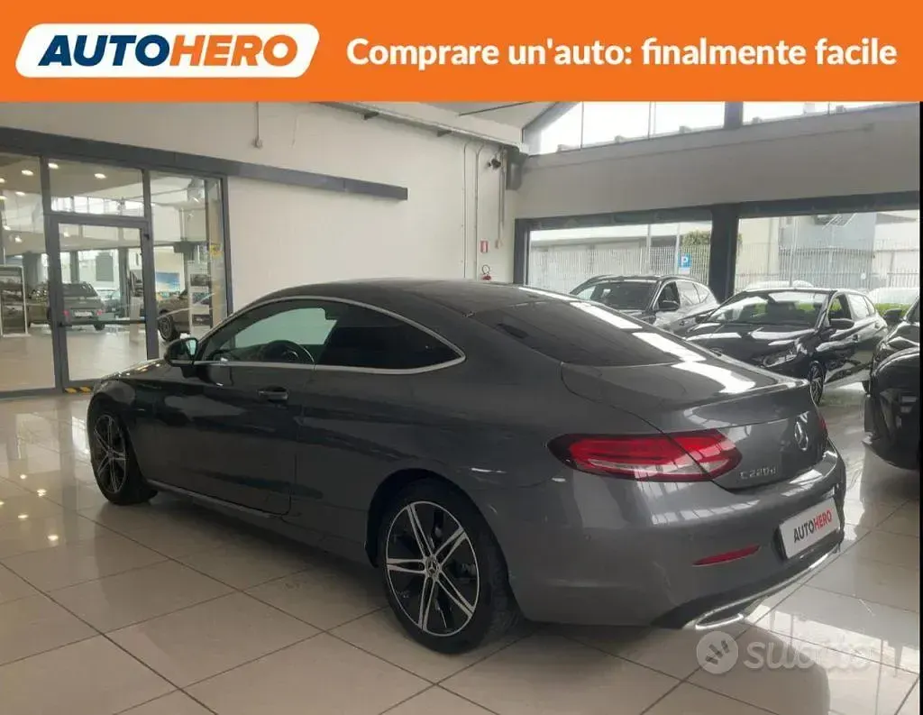 Usata Mercedes C220 194 CV (142 kW) 2019 Grigio Coupé