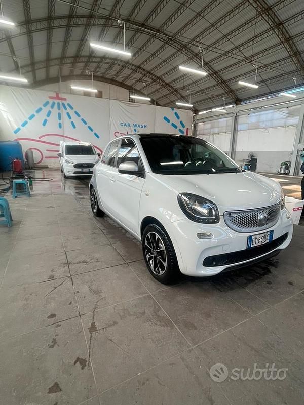 Usata Smart ForFour 2015 Bianco Utilitaria