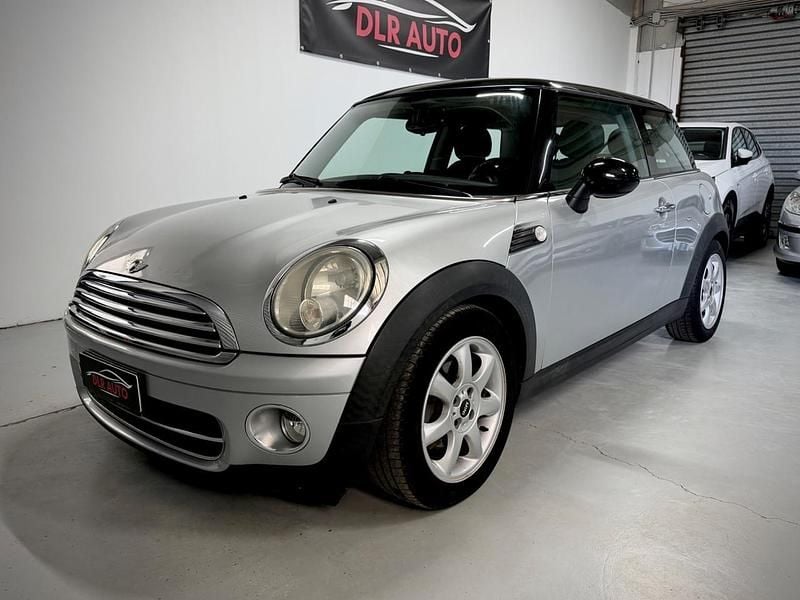 Usata Mini Cooper D 109 CV (80 kW) 2009 Argento Utilitaria