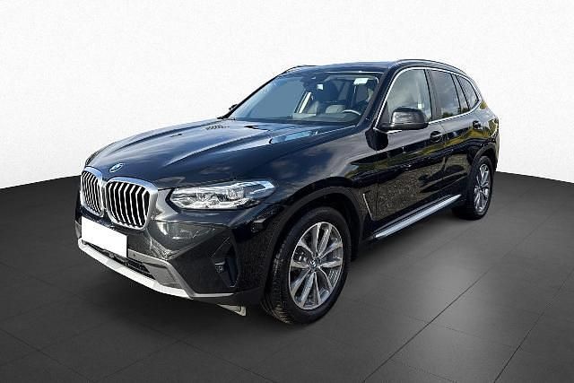 Saphir black metallizzato Usata 2024 BMW X3 Comfort Edition SUV | 54.900 € (Buon prezzo) - Immagine 1/4