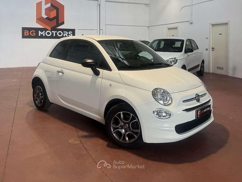 Usata Fiat 500 Dolcevita 69 CV (50 kW) 2021 Bianco Utilitaria