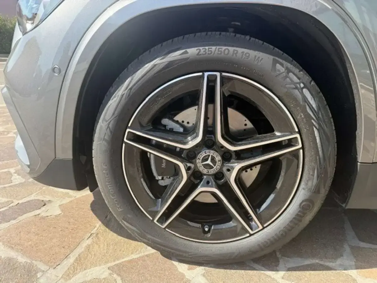 Nuova Mercedes GLA200 Advanced 150 CV (110 kW) 2026 Grigio SUV