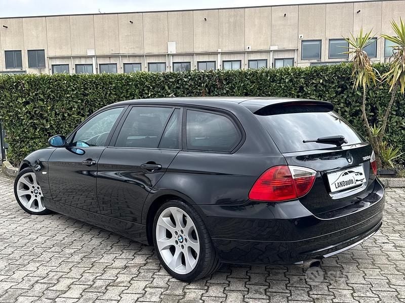 Usata BMW 320 M Sport 163 CV (119 kW) 2006 Nero Station wagon