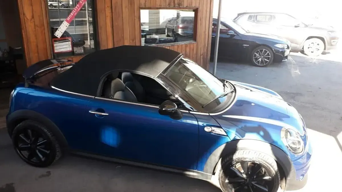 Usata Mini Cooper SD Roadster 183 CV (134 kW) 2014 Blu Cabrio