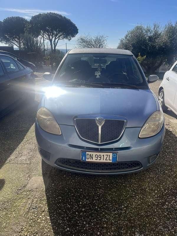 Usata Lancia Ypsilon 60 CV (44 kW) 2008 Utilitaria