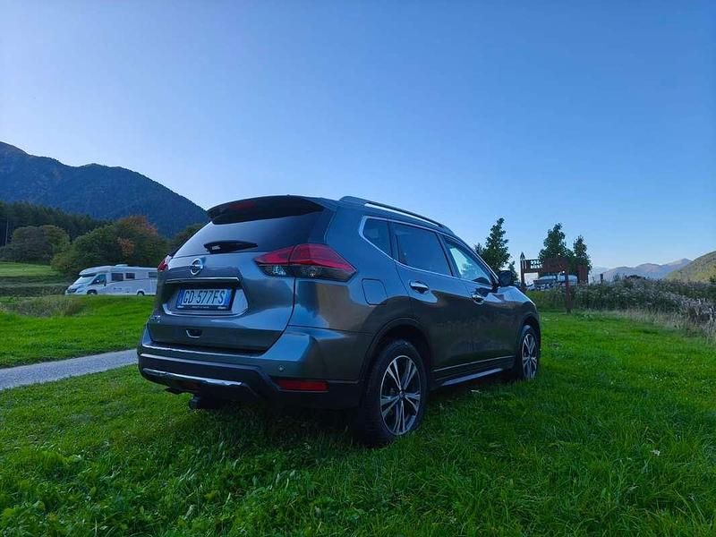 Usata Nissan X-Trail N-Connecta 177 CV (130 kW) 2017 Grigio SUV