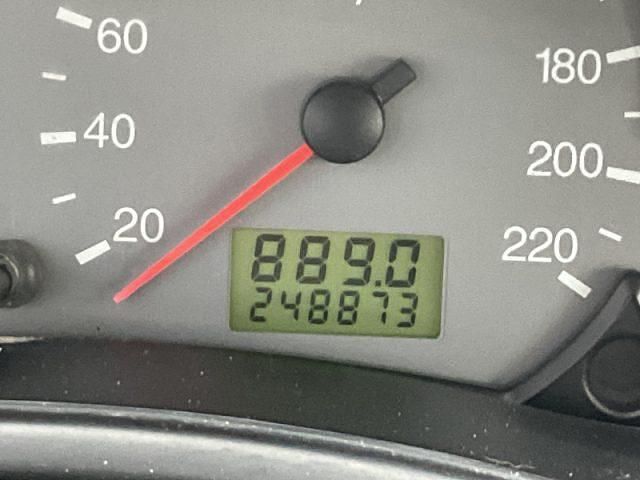 Begagnad Ford Focus Zetec 2004 Grå Kombi
