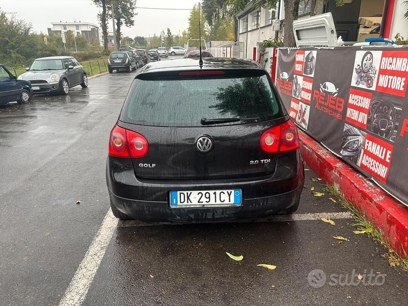 Usata VW Golf V 140 CV (102 kW) 2008 Berlina
