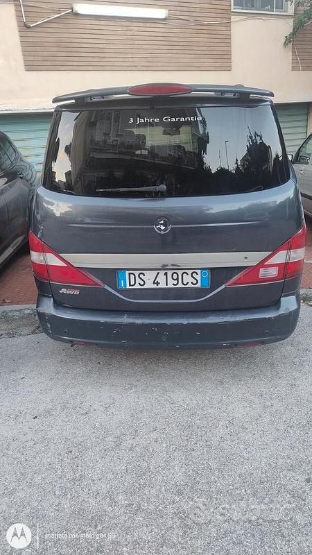 Usata SsangYong Rodius 165 CV (121 kW) 2008 Nero Monovolume