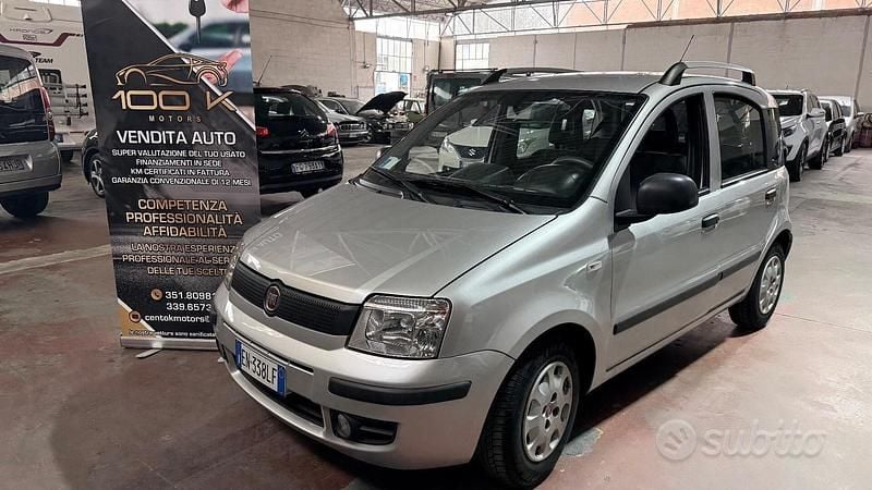 Grigio Usata 2012 Fiat Panda Classica Tre volumi | 2690 € (Super prezzo) - Immagine 1/4