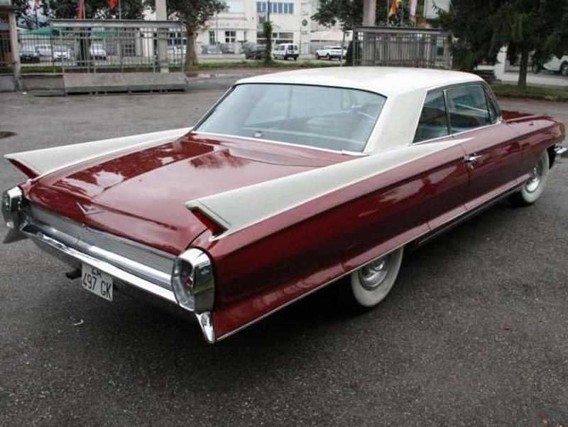 Usata Cadillac Deville 345 CV (253 kW) 1962 Rosso Berlina
