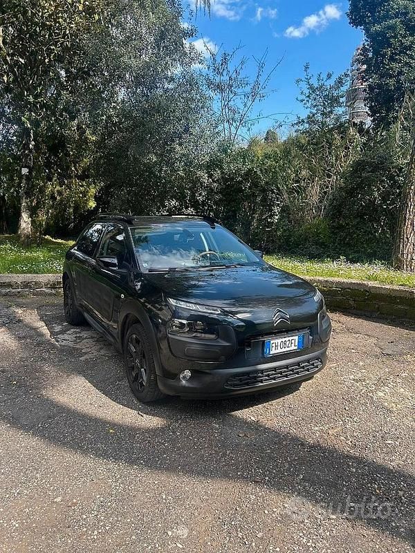 Usata Citroën C4 79 CV (58 kW) 2017 Nero Berlina