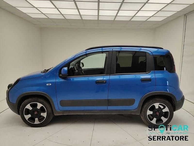 Usata Fiat Panda Cross Cross 69 CV (50 kW) 2024 Blu Utilitaria