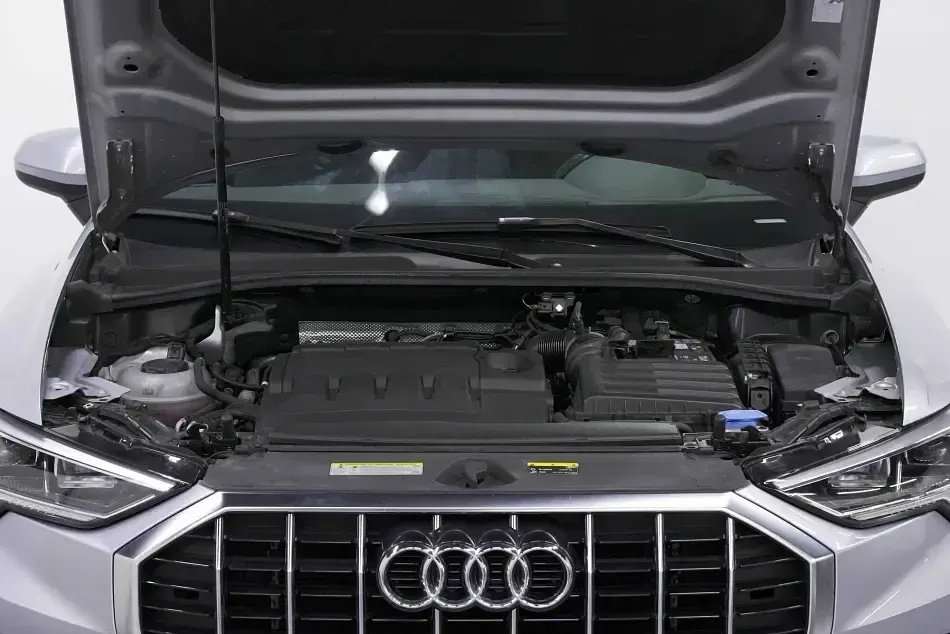Gebraucht Audi Q3 Advanced 150 PS (110 kW) 2019 Silber SUV