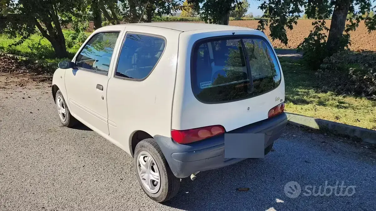 Usata Fiat 600 54 CV (39 kW) 2008 Bianco Utilitaria