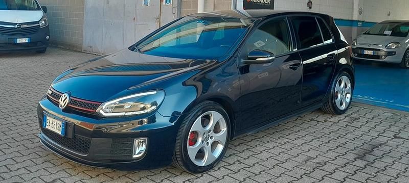 Usata VW Golf VI GTI 210 CV (154 kW) 2010 Nero Utilitaria