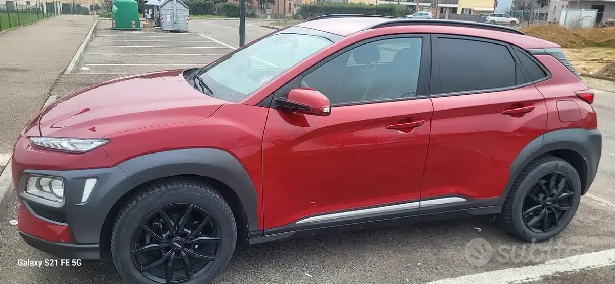 Usata Hyundai Kona 116 CV (85 kW) 2019 Rosso SUV