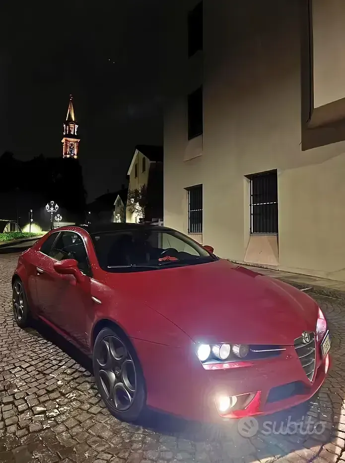 Usata Alfa Romeo Brera 185 CV (136 kW) 2006 Rosso Coupé