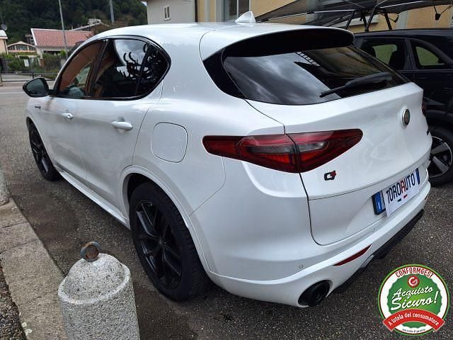 Usata Alfa Romeo Stelvio Veloce 210 CV (154 kW) 2021 Bianco SUV