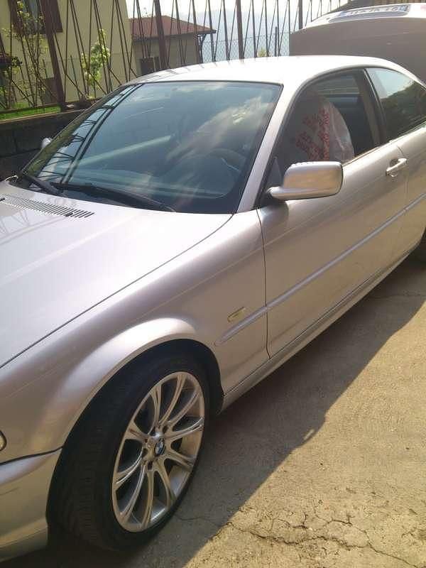 Usata BMW 318 118 CV (86 kW) 2001 Argento Coupé