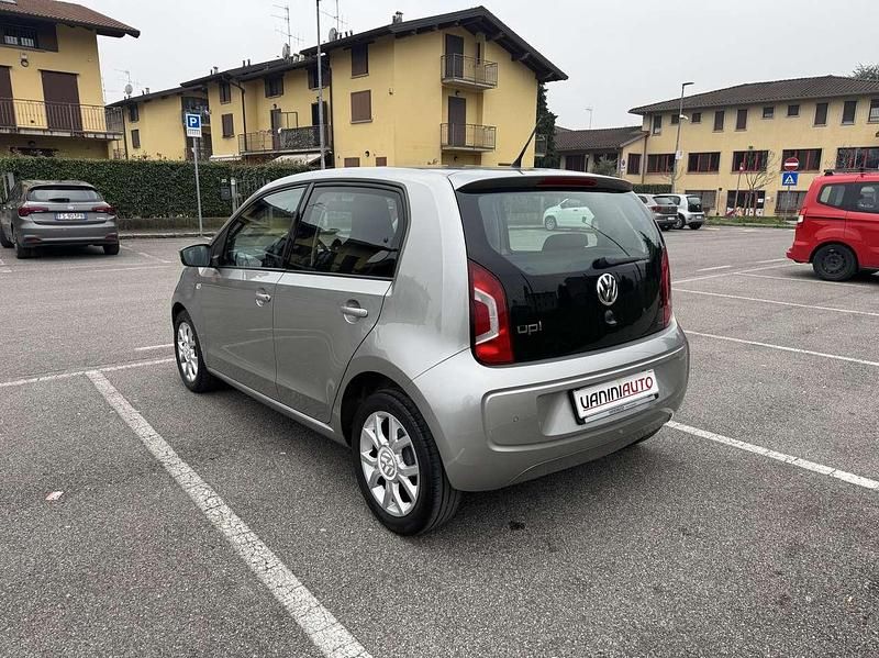 Usata VW up! CLUB 60 CV (44 kW) 2016 Argento Utilitaria