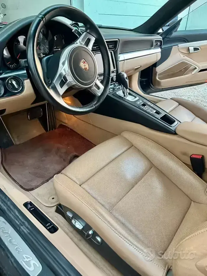 Usata Porsche 911 Carrera 4S Cabriolet 400 CV (294 kW) 2014 Cabrio