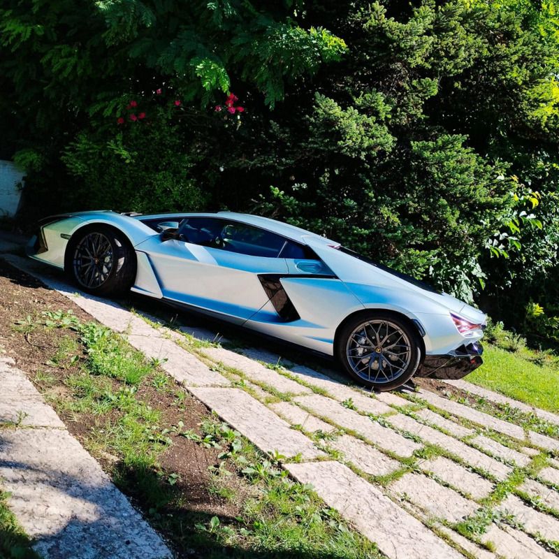 Usata 2024 Lamborghini Revuelto Coupé | 850.000 € - Immagine 1/1