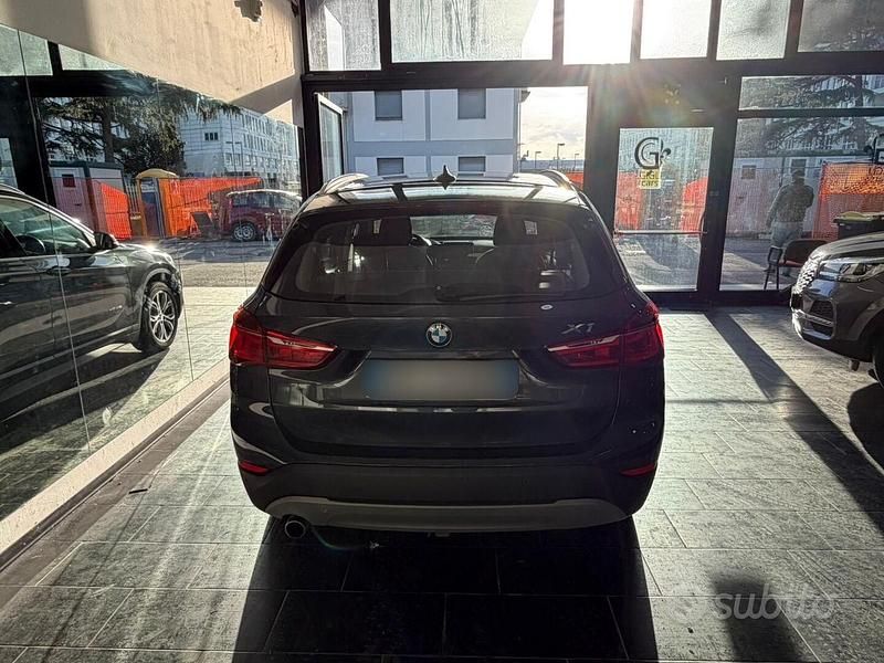 Usata BMW X1 Advantage 150 CV (110 kW) 2015 Grigio SUV
