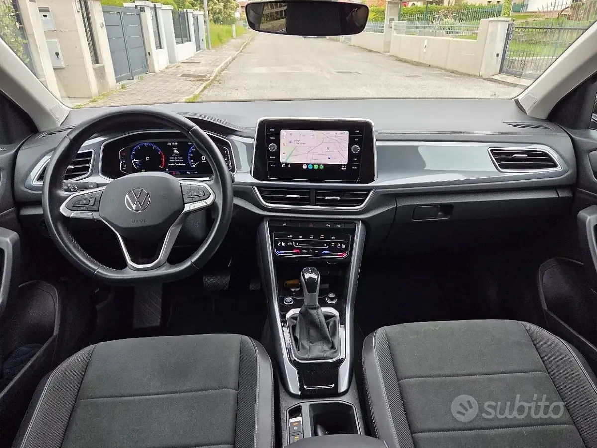 Usata VW T-Roc Style 150 CV (110 kW) 2022 Grigio SUV