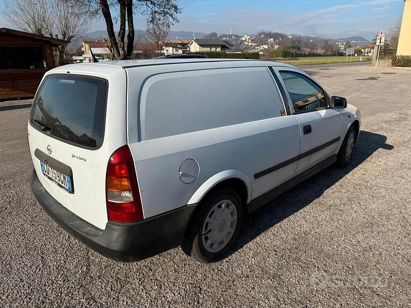 Usata Opel Astra 2002 Bianco Furgone