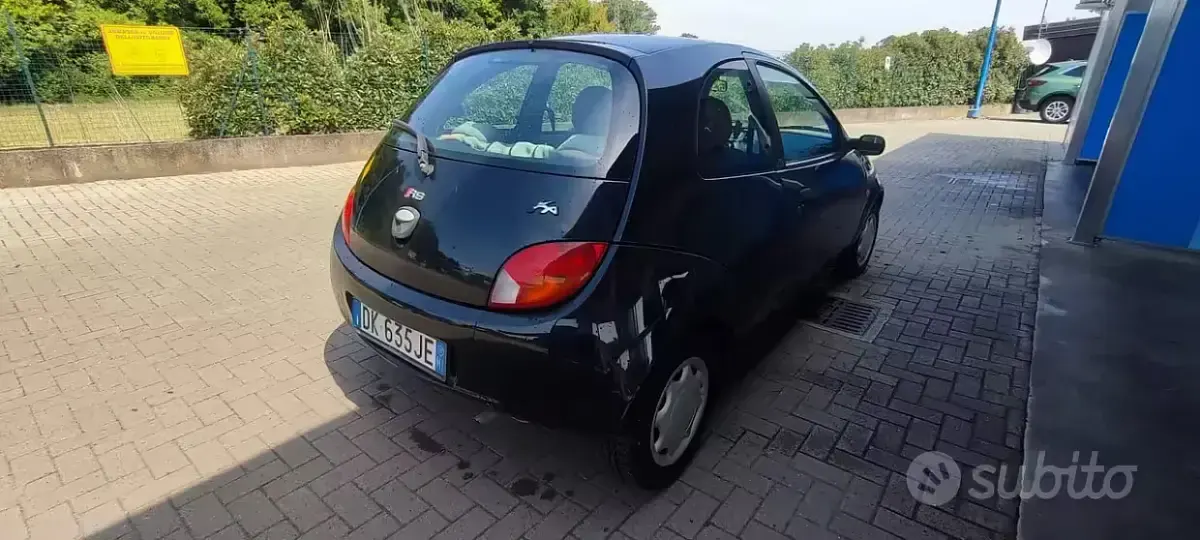 Usata Ford Ka 69 CV (50 kW) 2007 Nero Utilitaria