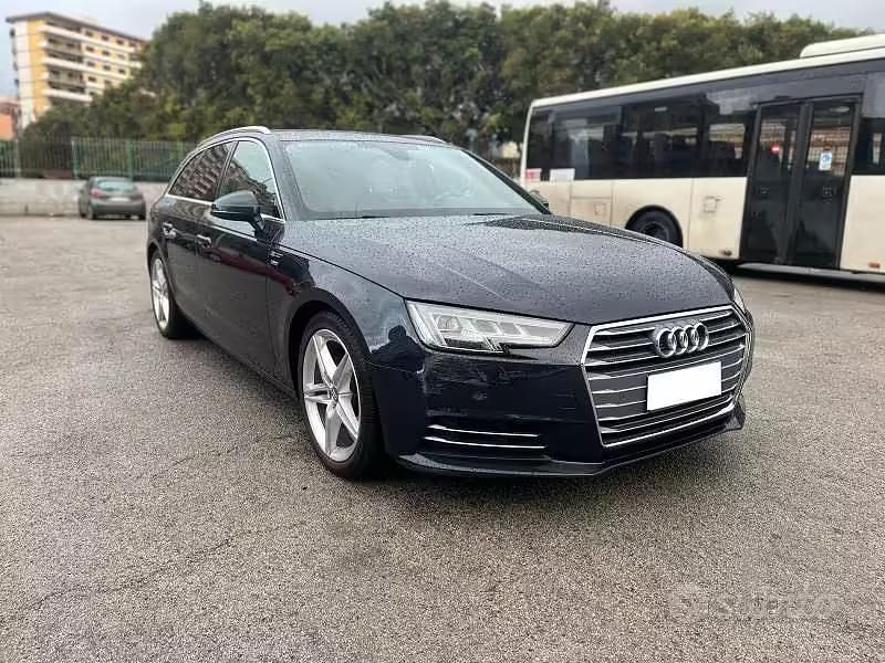 Usata Audi A4 Sport 150 CV (110 kW) 2018 Blu Station wagon