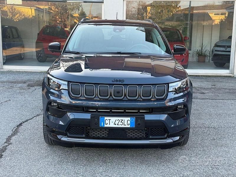 Gebraucht Jeep Compass 131 PS (96 kW) 2024 Blau SUV