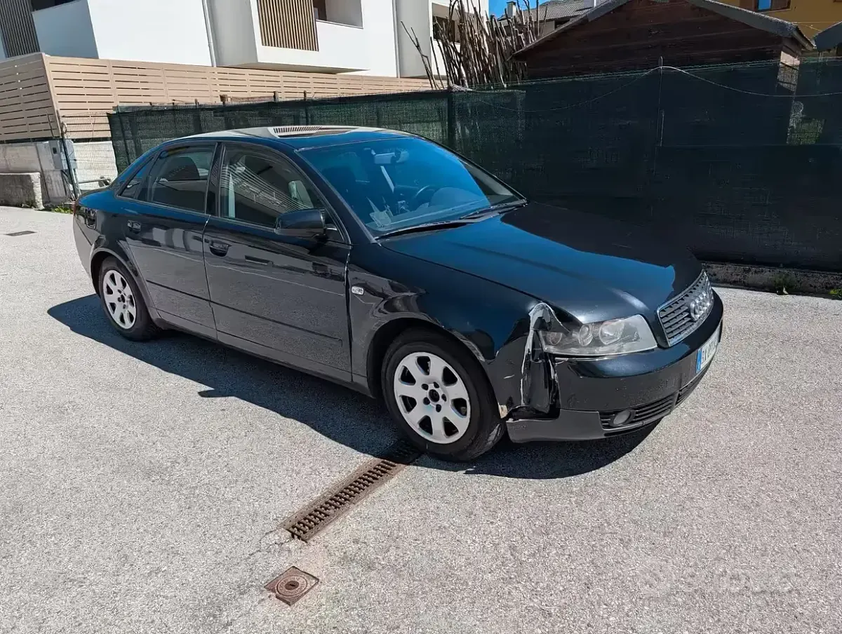 Usata Audi A4 130 CV (95 kW) 2001 Berlina