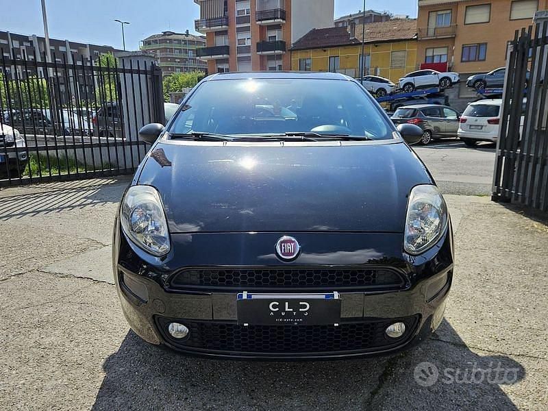 Usata Fiat Punto S 77 CV (56 kW) 2018 Nero Utilitaria