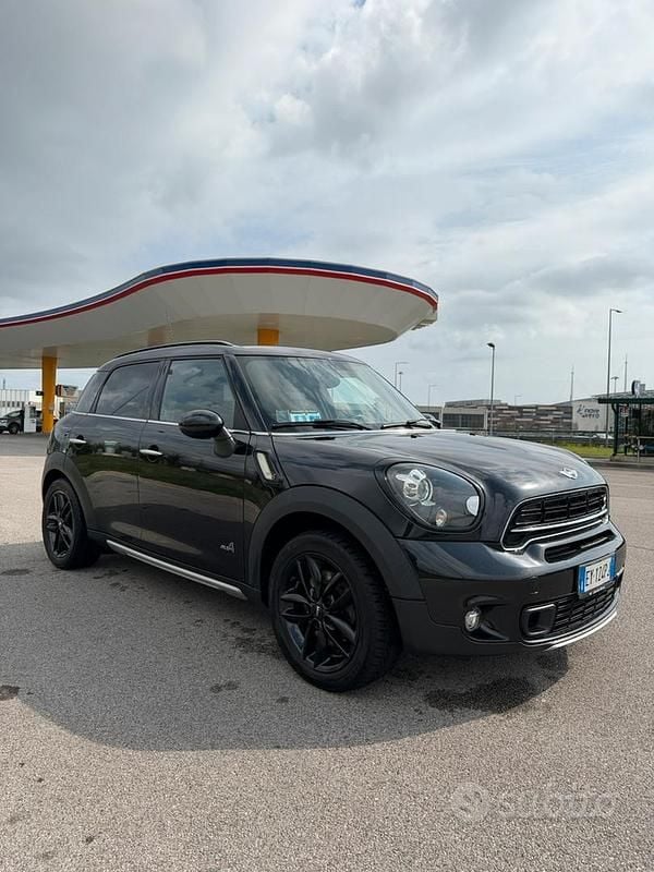 Usata Mini Cooper S Countryman 190 CV (139 kW) 2015 Nero SUV